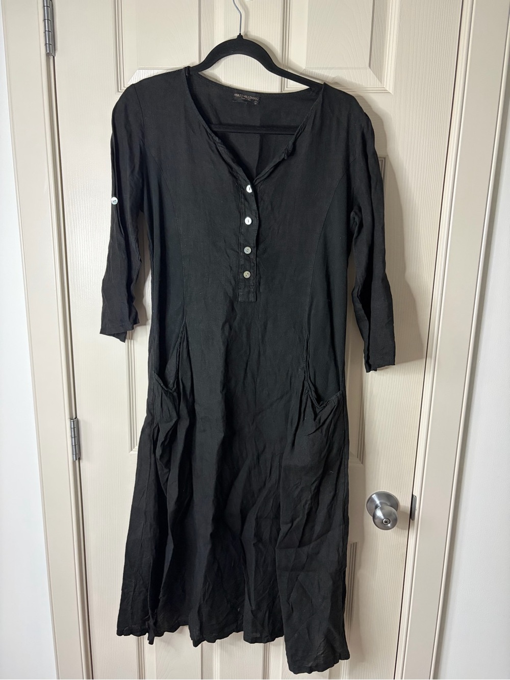 🦋 TERZO MILLENNIO - Large Made In Italy Black Dress